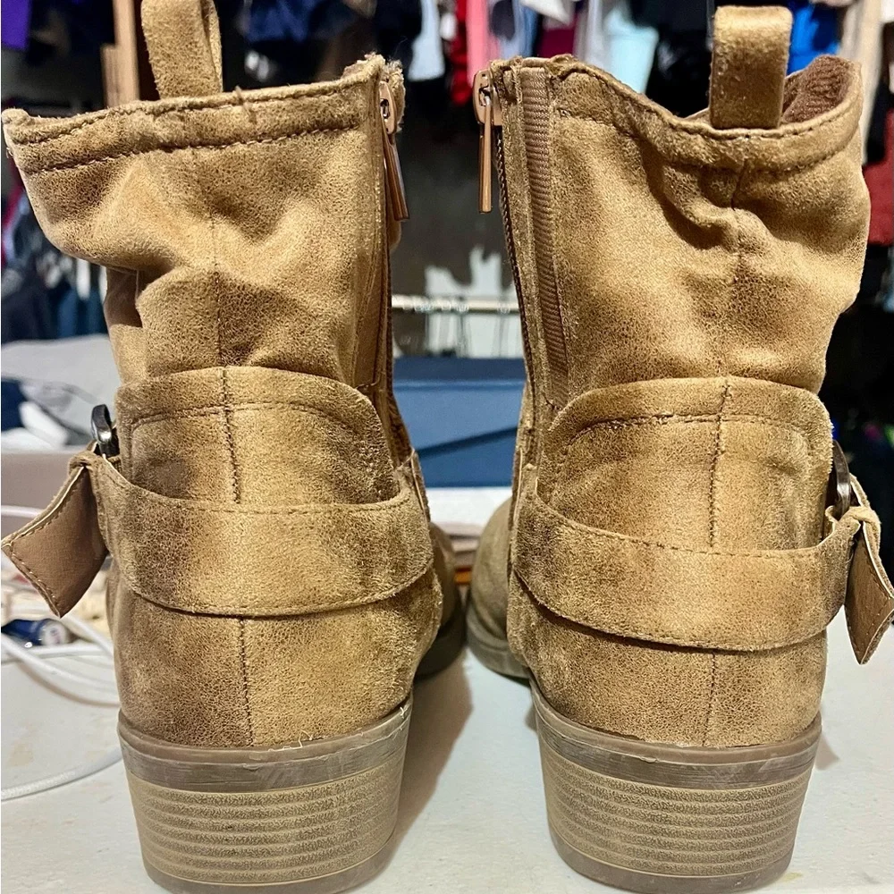 Casual Brown Ankle Boots with Buckle by Torrid 9 Wide - Picture 5 of 6